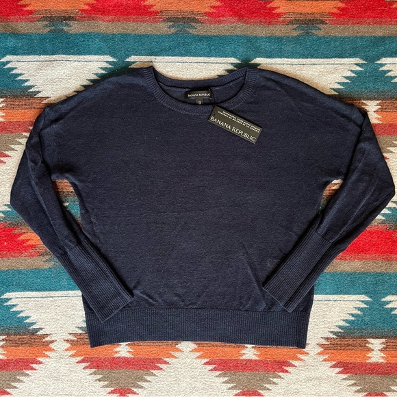 Banana Republic Sweaters - Banana Republic Linen Blend Lightweight Dark Navy Crewneck Sweater. Women’s XS
